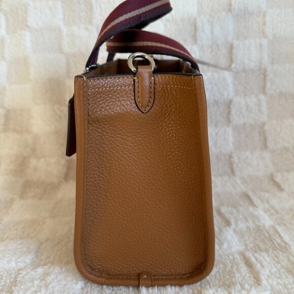 NWT! RARE! Coach CAR77 Refined Pebbled Leather Smith Tote 24 Crossbody In Brown - Picture 4 of 8